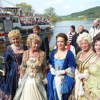Der Fürstentreff auf der Saisoneröffnungsfahrt der Flotte Weser 2015 Der Fürstentreff auf der Saisoneröffnungsfahrt der Flotte Weser 2015